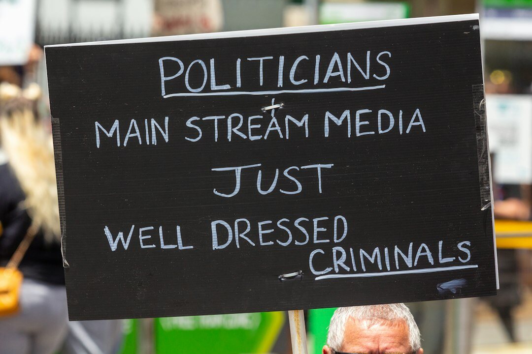 politician scandal news